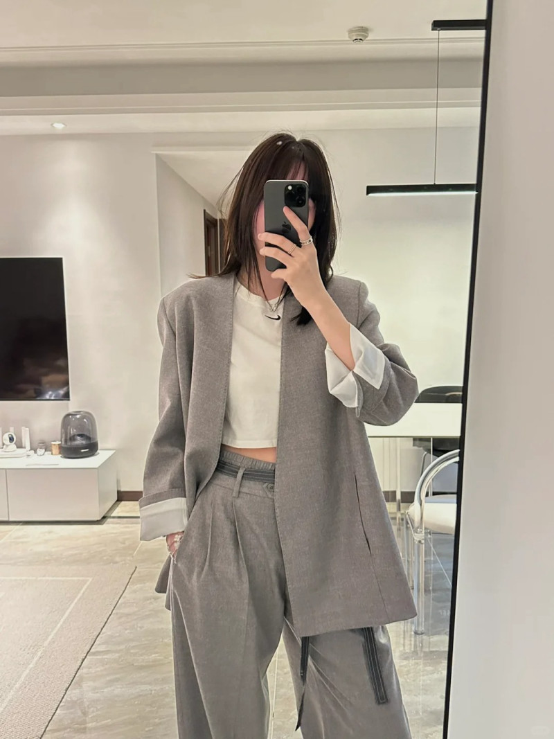 mẫu áo vest nữ không cổ đẹp