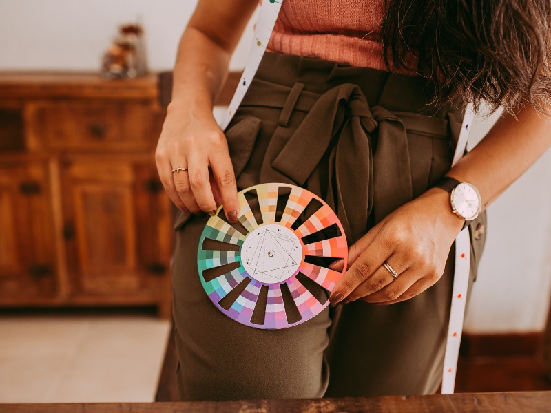 bánh xe màu sắc