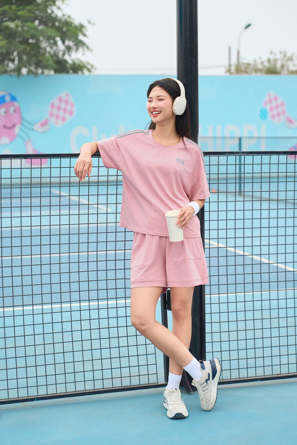 Bộ cotton đùi thể thao phối kẻ