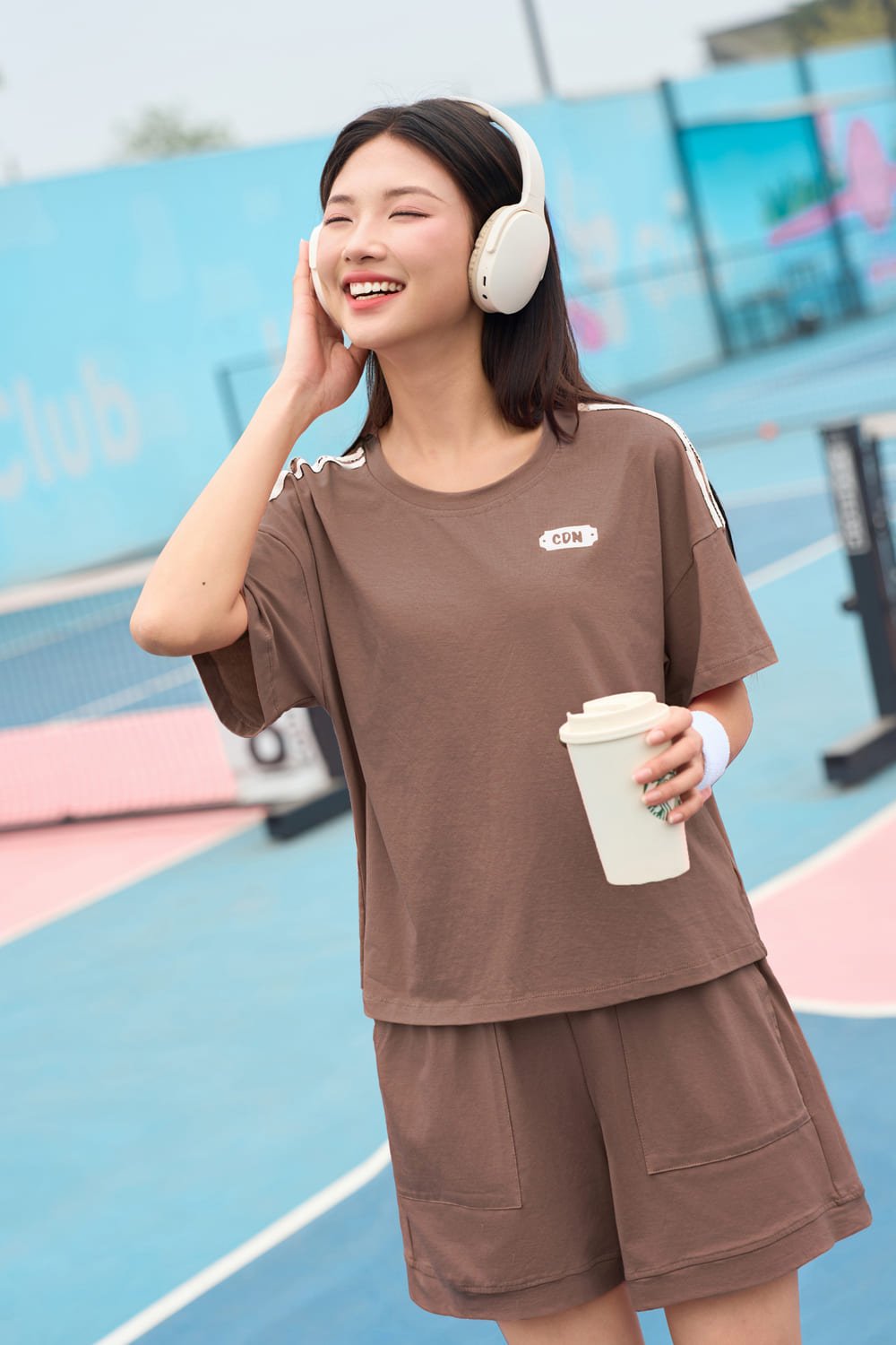 Bộ cotton đùi thể thao phối kẻ