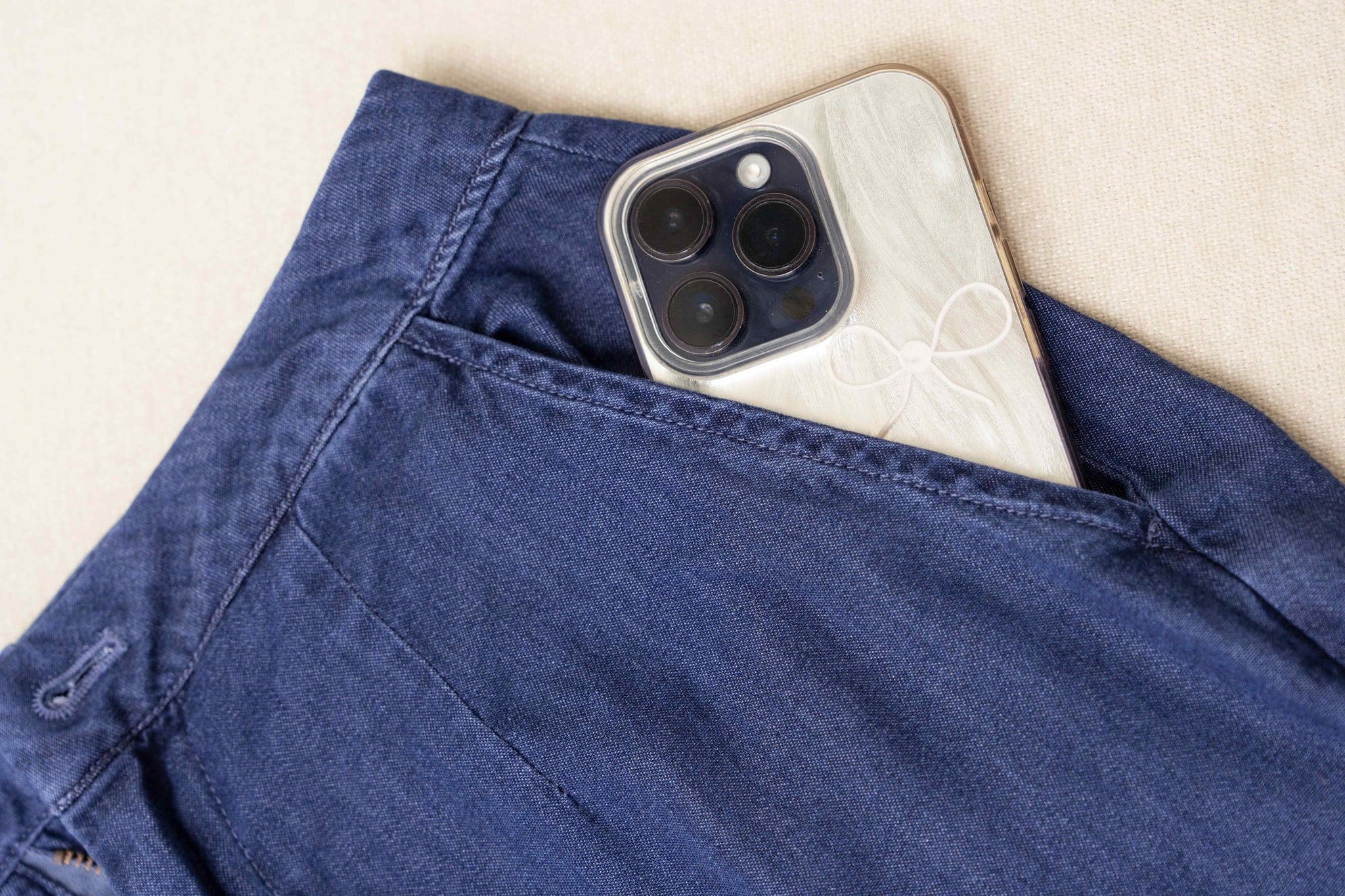 Bộ jean áo cộc quần suông