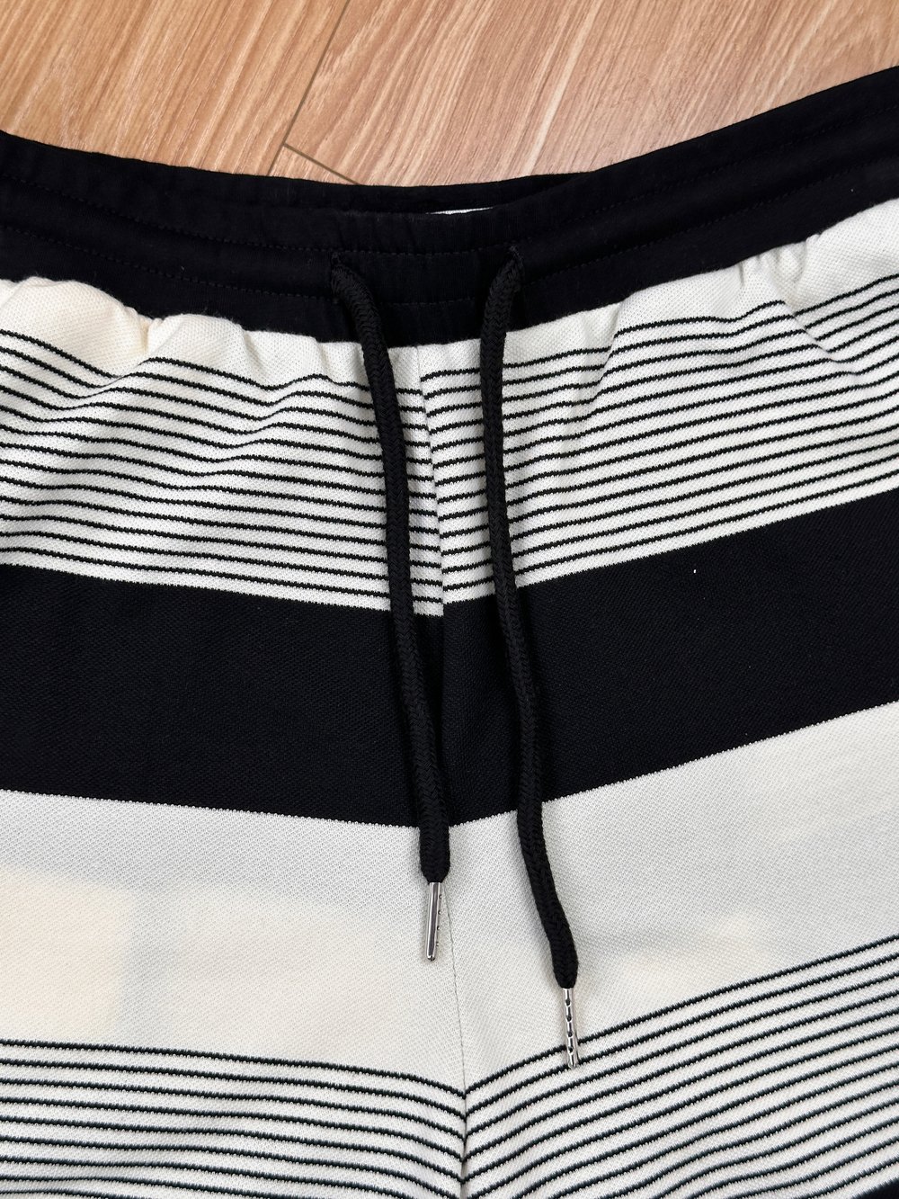 Bộ đùi mặc nhà chất cotton TC vai chờm quần đùi kẻ ngang