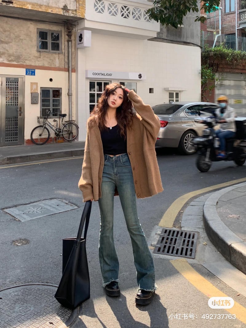 phối đồ với Quần bootcut jeans