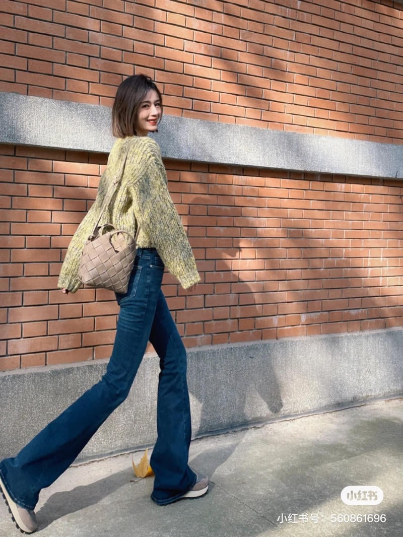 phối đồ với Quần bootcut jeans