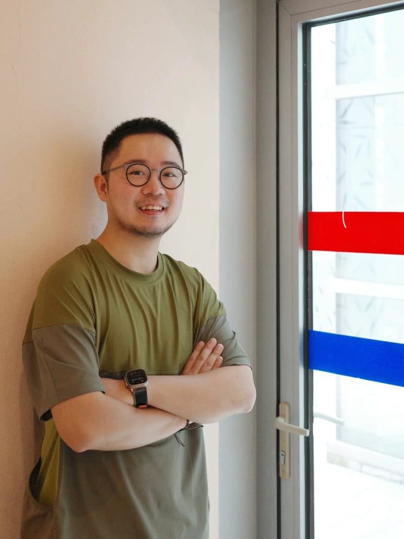 tóc ngắn cho nam mặt tròn