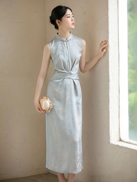 ĐẦM NHUNG CỔ TÀU ĐẸP XUẤT SẮC Mã 5453