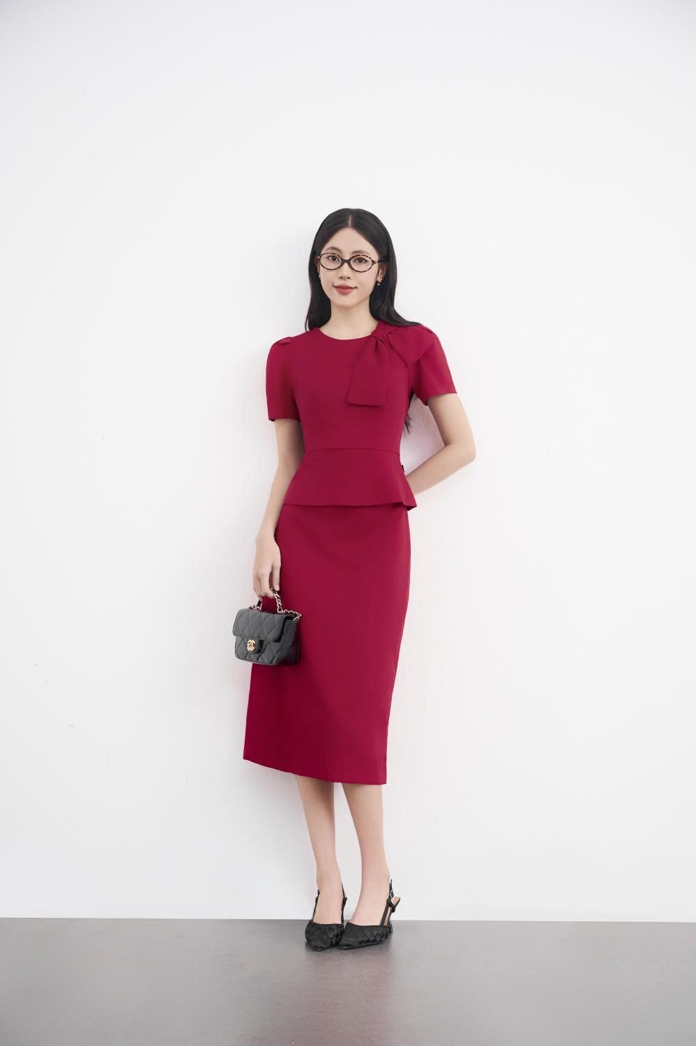 Váy Peplum tay ngắn màu đỏ đô