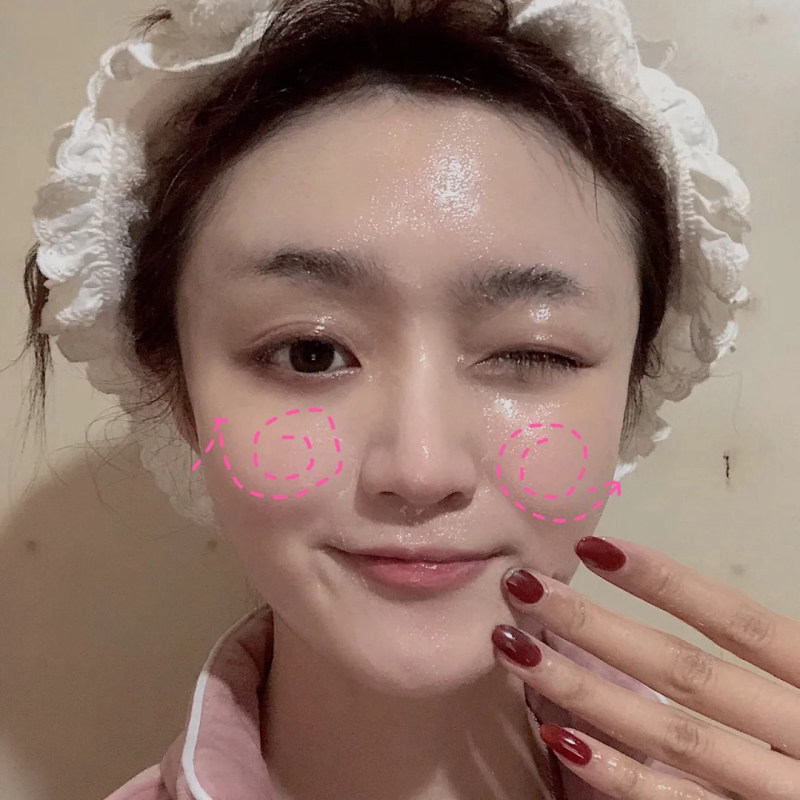 cách dùng dầu tẩy trang