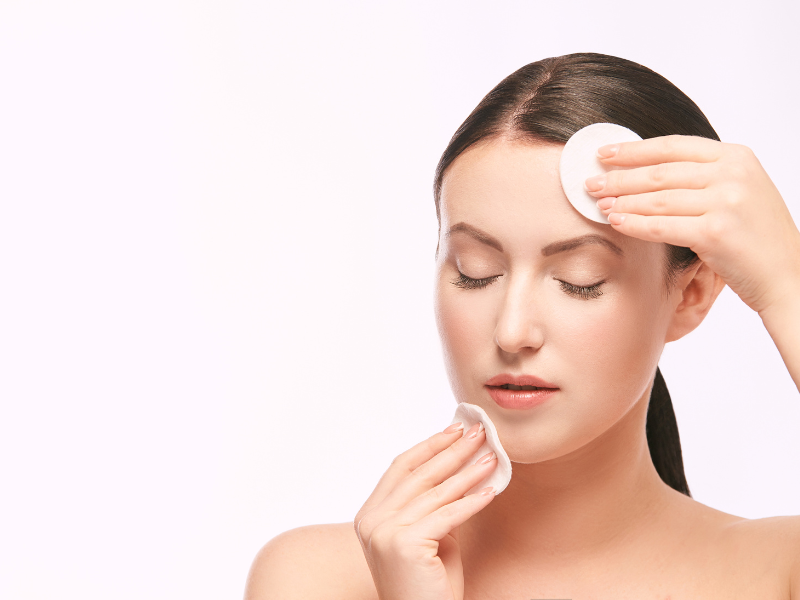 cách dùng nước tẩy trang