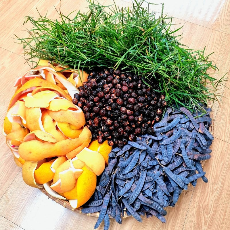 cách nấu bồ kết gội đầu