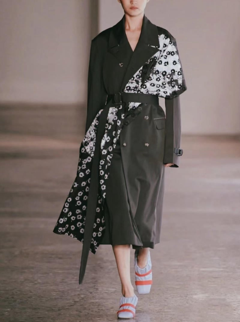 Khăn Lụa + Áo Dạ + Chân Váy Bút Chì + Boots Cao Gót