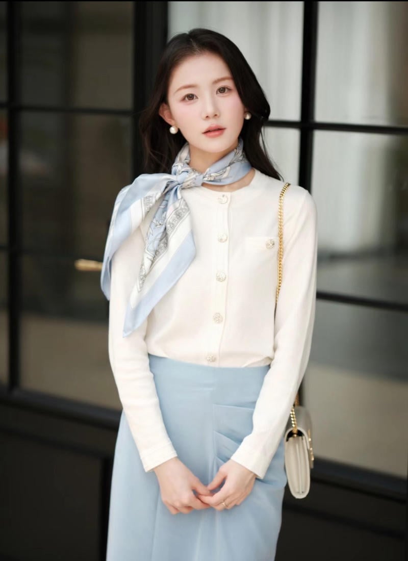 cách phối Khăn Lụa