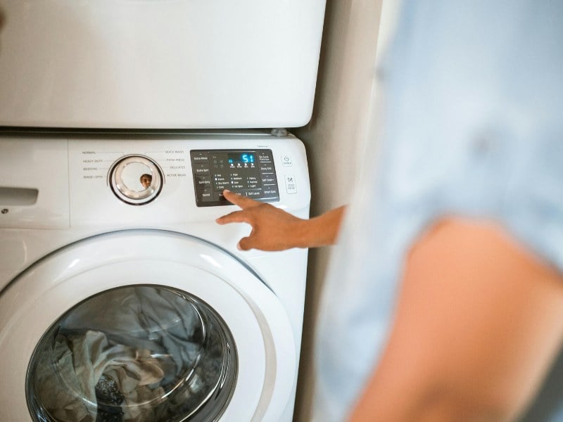 cách tẩy lồng máy giặt