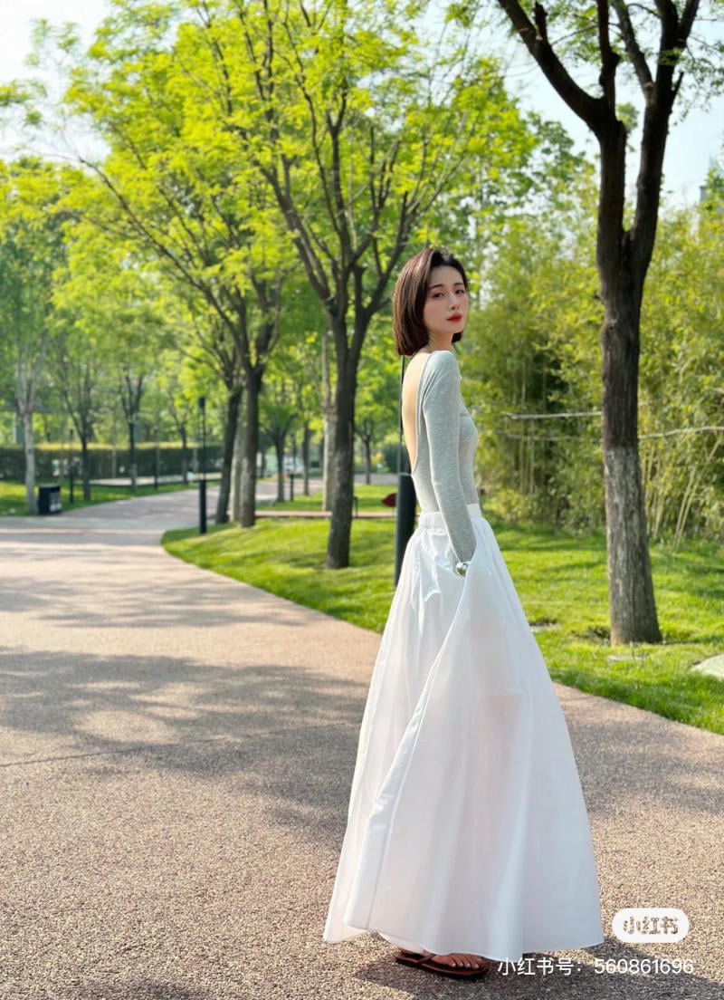 Cô HER Trendy] Phối váy trắng đơn giản mà hiệu quả cho các cô nàng cô – HER  STUDIOS