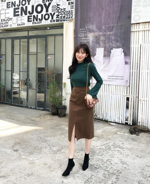 Áo len xẻ tà cho nàng thêm điệu đà ấm áp  Thời trang  Việt Giải Trí