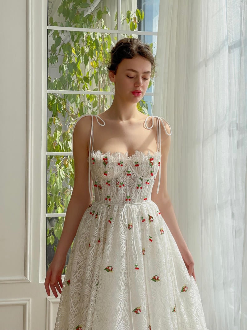 Váy liền họa tiết cherry