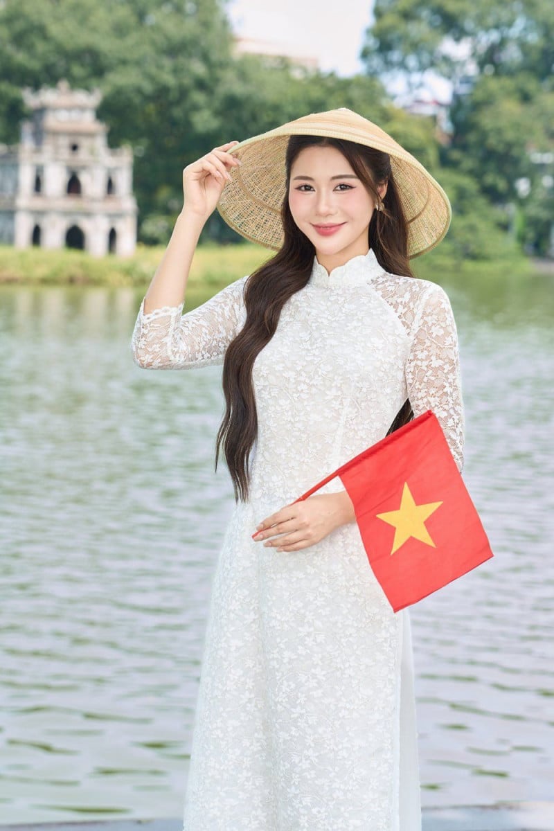 cách tạo sáng chụp ảnh với cờ tổ quốc