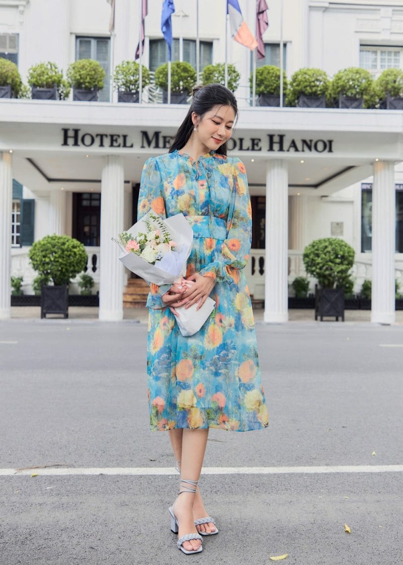 chụp ảnh với hoa sữa