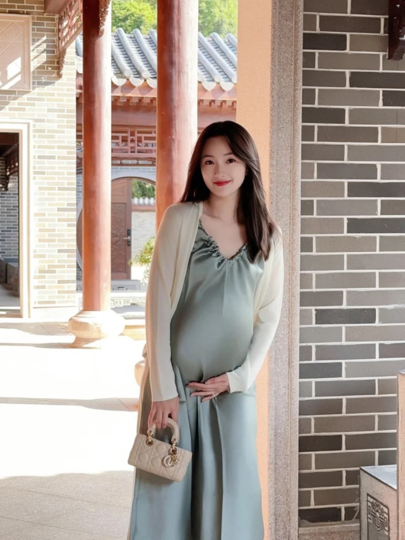đầm bầu sang chảnh