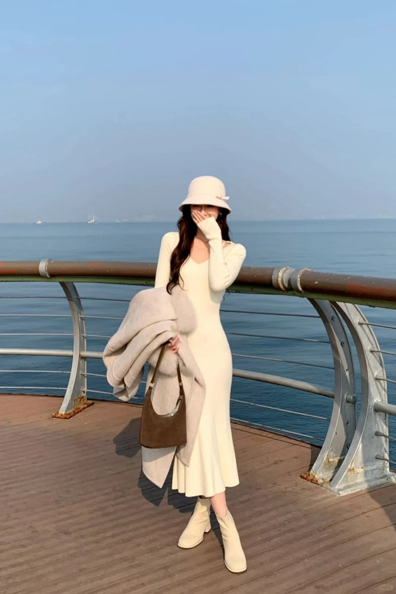 đầm body mang giày gì