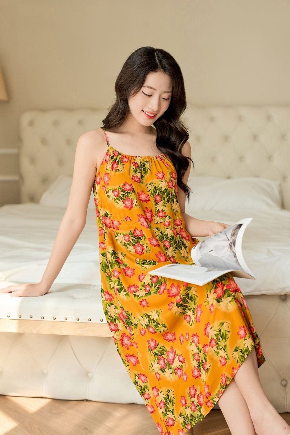 Đầm hai dây mảnh