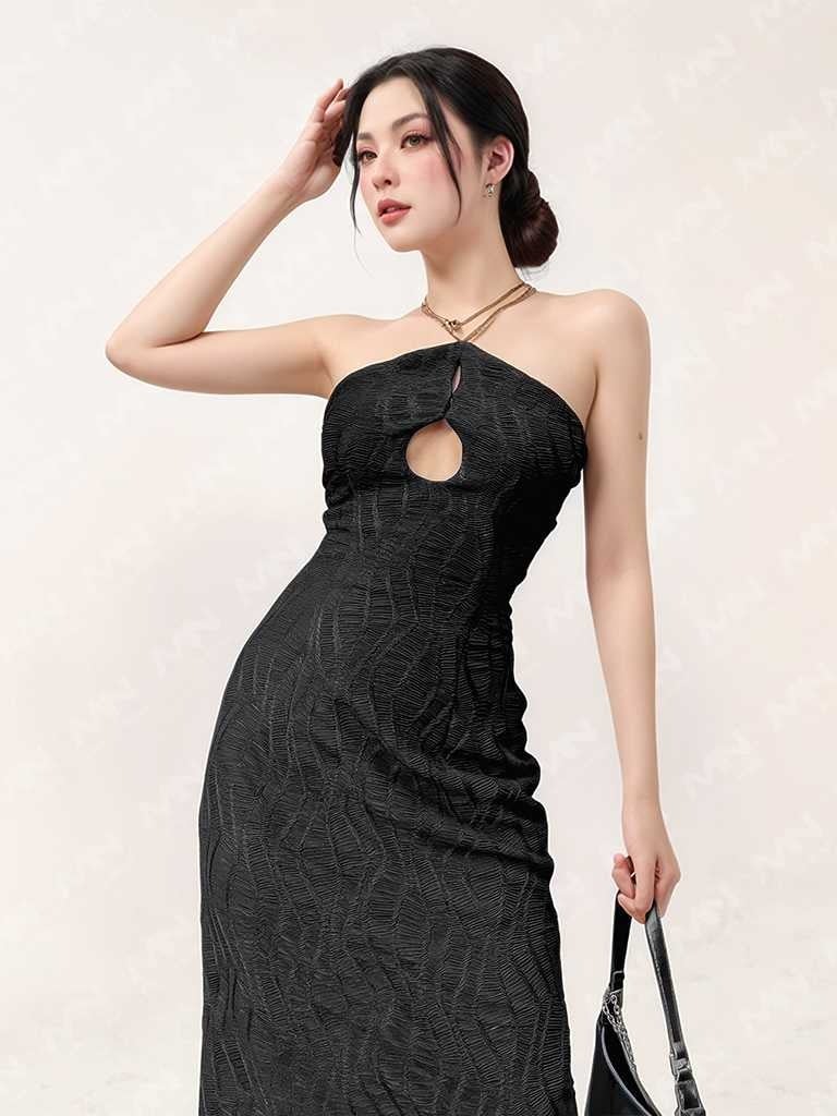 Đầm body đen cut-out gợi cảm