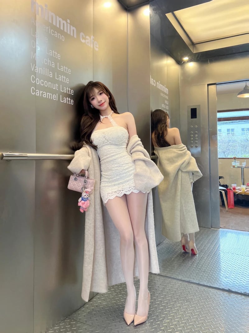 đầm ren trắng