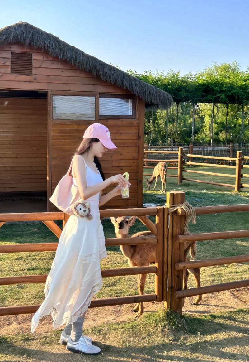 tạo dáng chụp ảnh một mình