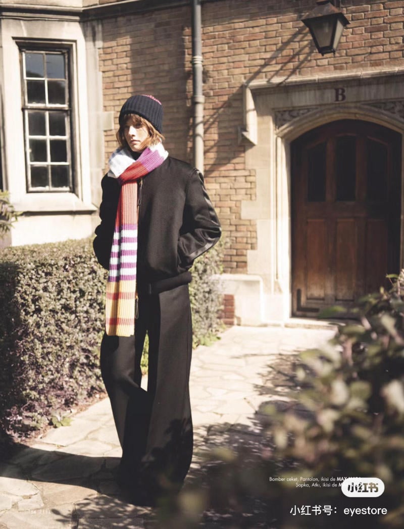 dark academia fashion