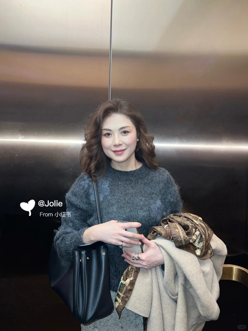 kiểu tóc đẹp cho phụ nữ tuổi 45