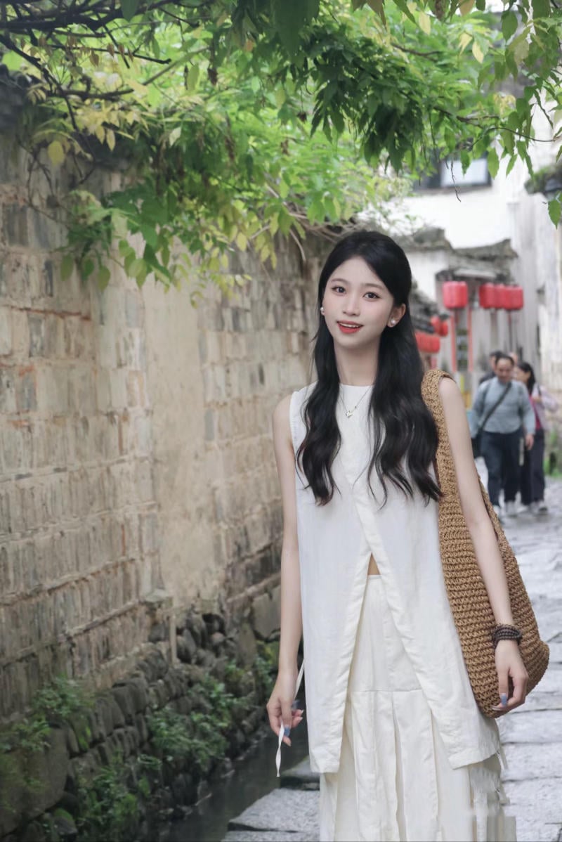đi Phượng Hoàng cổ trấn mặc gì