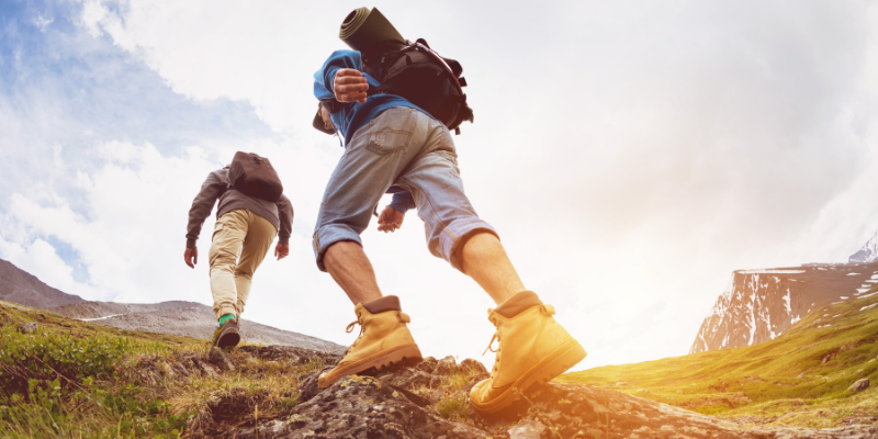 Tầm quan trọng của việc lựa chọn trang phục trekking phù hợp