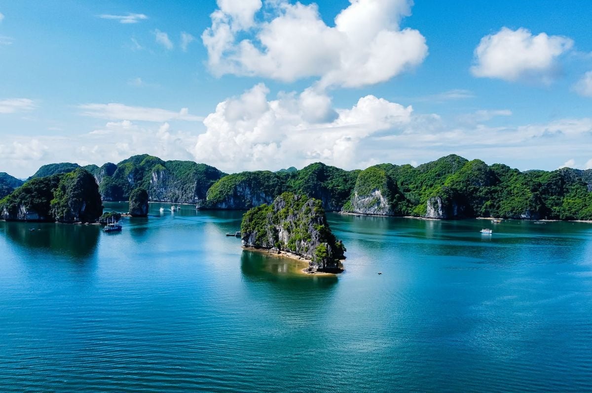 Giới thiệu đôi nét về Vịnh Lan Hạ