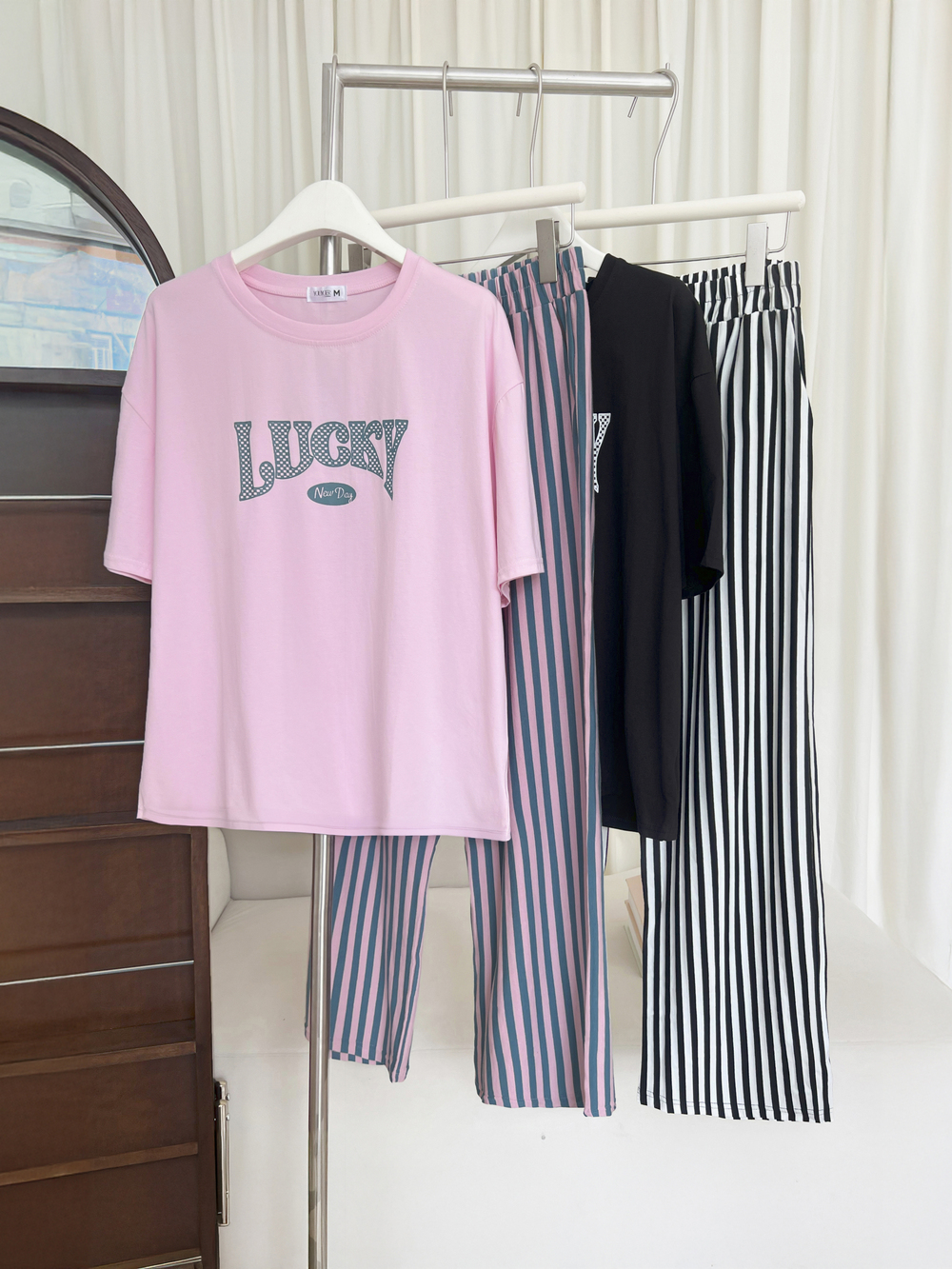 Set cotton tay chờm quần suông kẻ