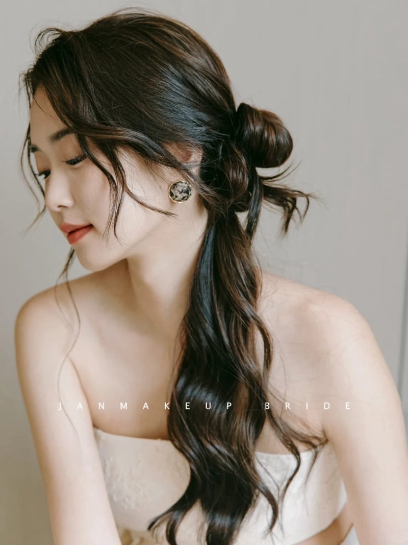 kiểu tóc đẹp đi đám cưới