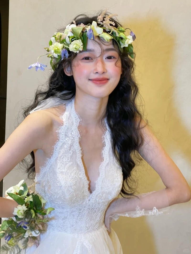 kiểu tóc đẹp để đi đám cưới