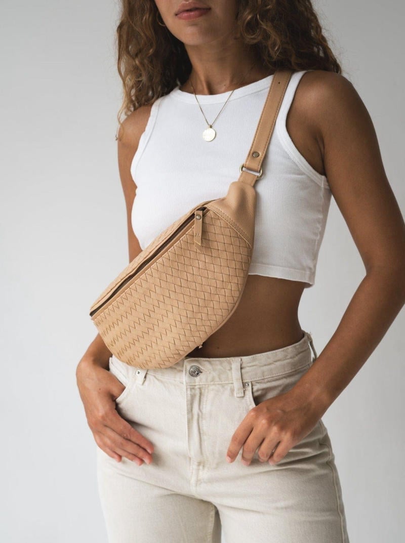 Đeo Fanny Pack