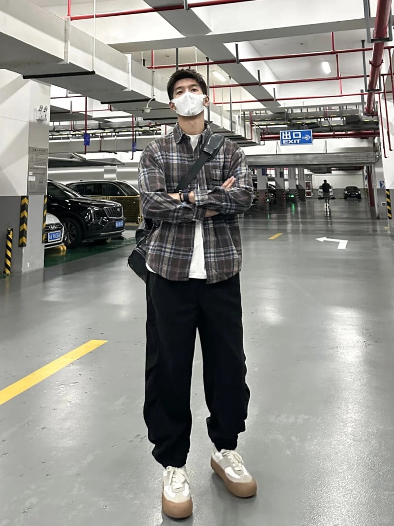quần jogger nam kaki