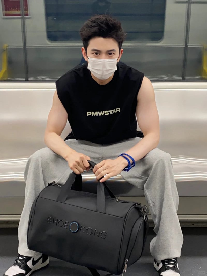 phối đồ với quần jogger nam