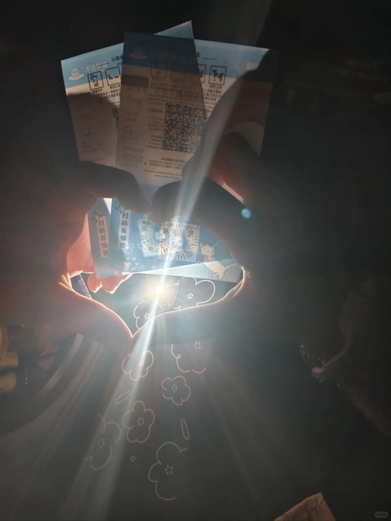 chụp ảnh trong rạp chiếu phim