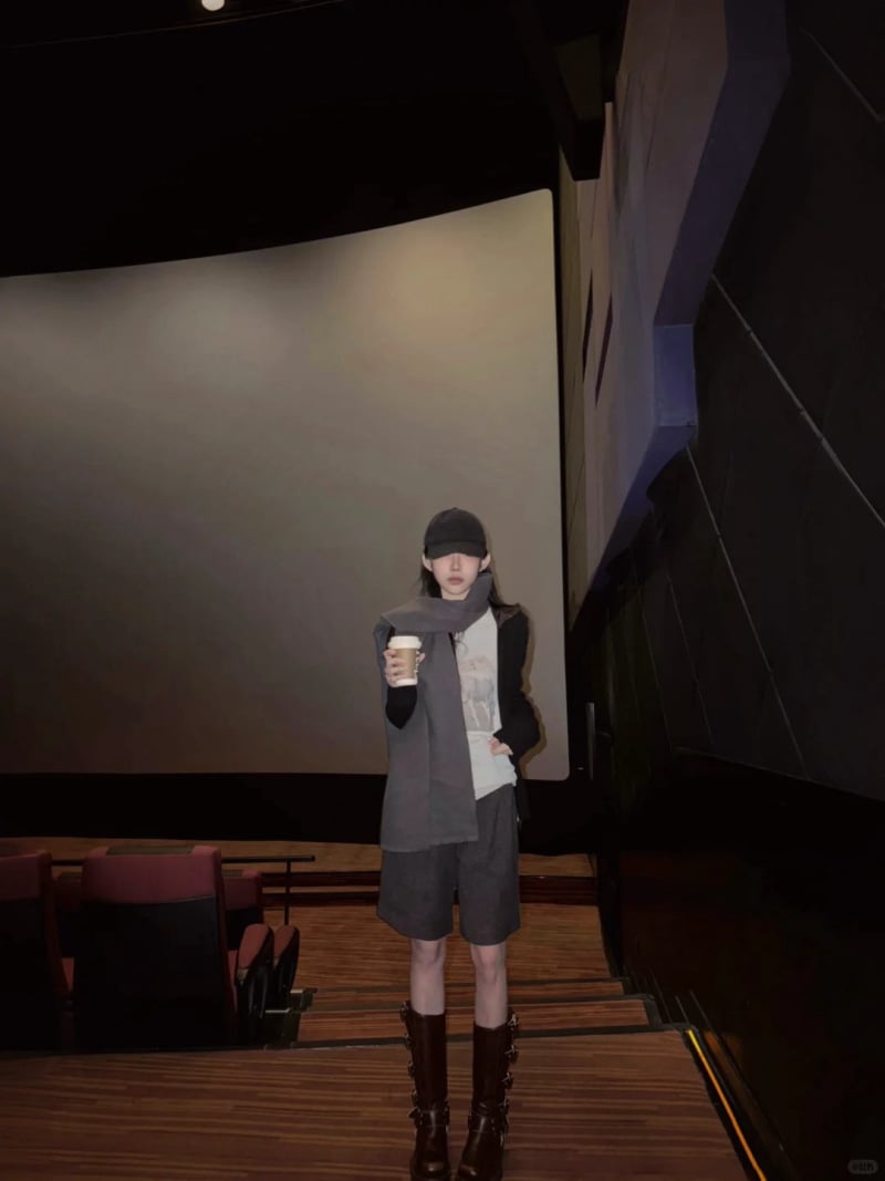 chụp ảnh trong rạp chiếu phim