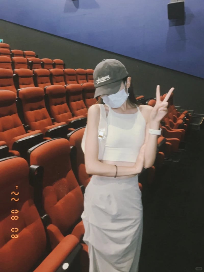 chụp ảnh trong rạp chiếu phim