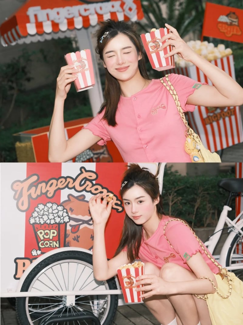 chụp ảnh trong rạp chiếu phim