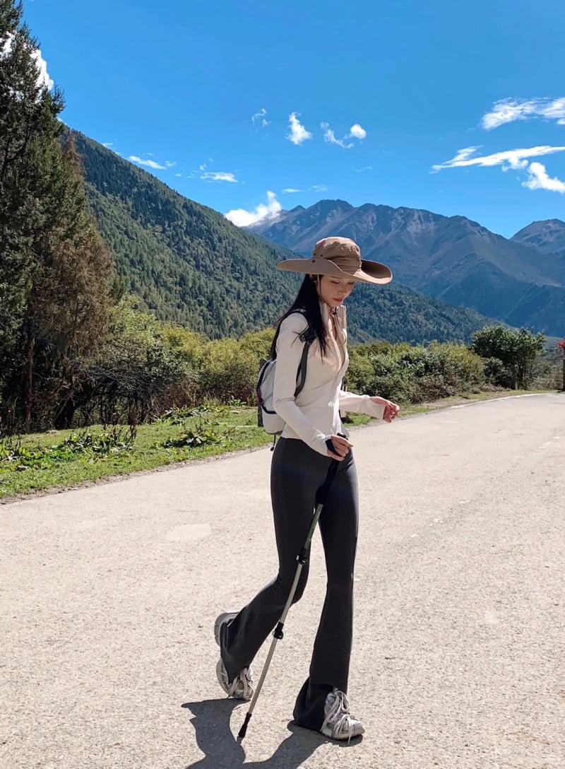 mặc gì khi đi du lịch miền núi