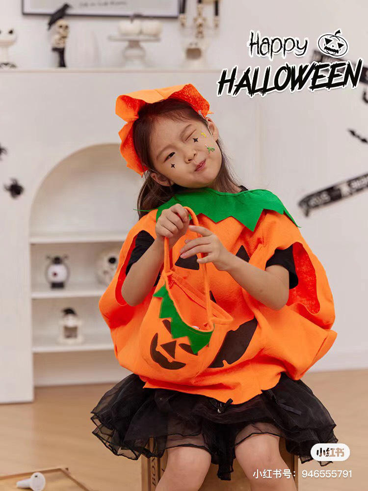 hóa trang halloween cho bé gái