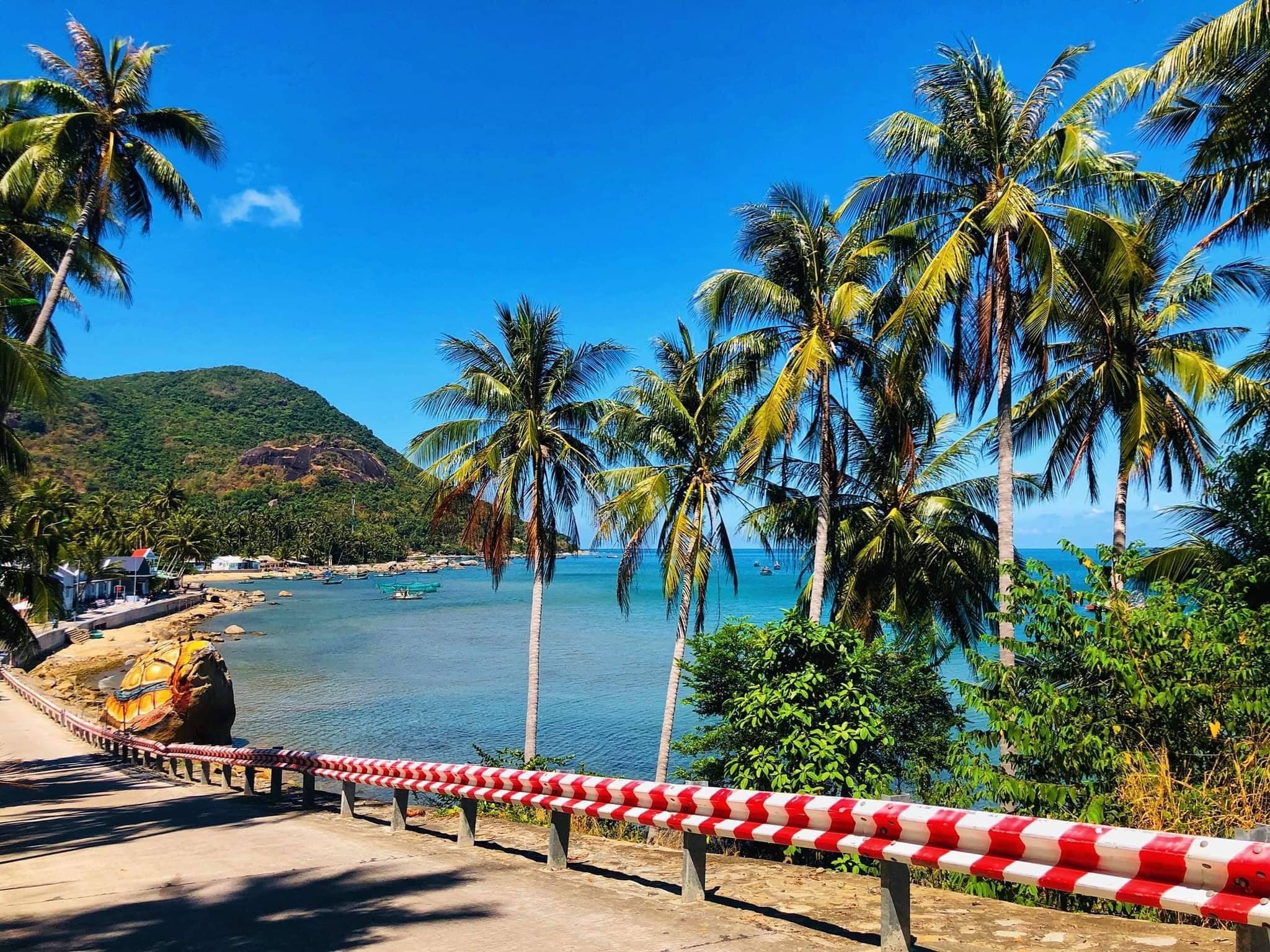 Giới thiệu đôi nét về đảo Hòn Sơn