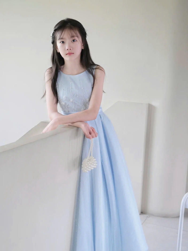 cách phối đồ cho bé gái 12 tuổi