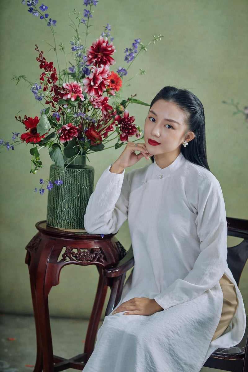 kiểu tóc mặc áo dài