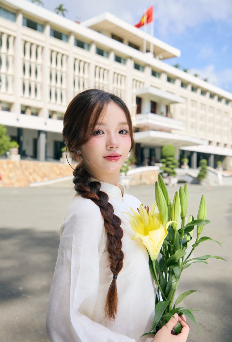 kiểu tóc mặc áo dài