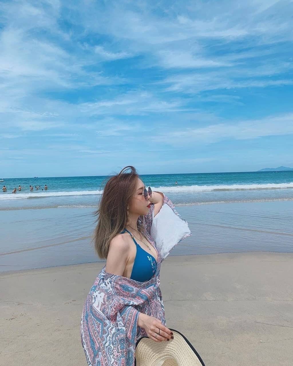 Mua Sắm Quà Lưu Niệm và Những Lưu Ý Khác